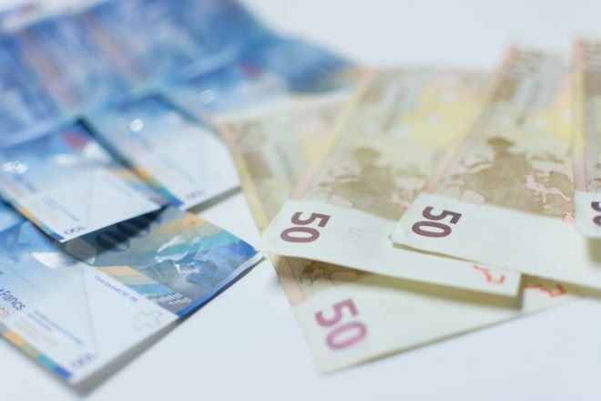 Полша не бърза да се присъедини към еврозоната  заяви министърът на