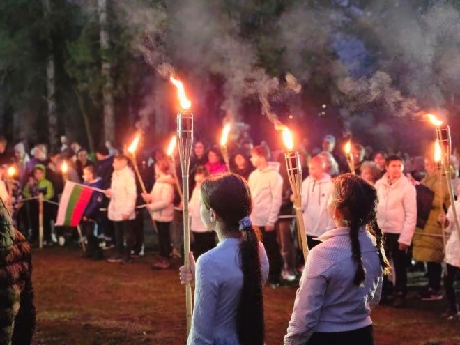 Стотици жители и гости на Община Берковица присъстваха на факелния