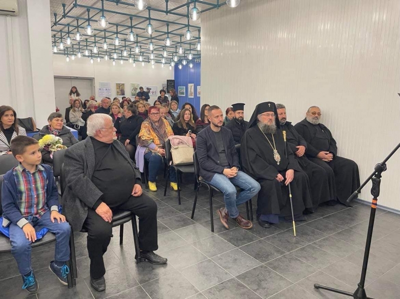 Хоров концерт се състоя в Младежкия дом във Враца /снимки/