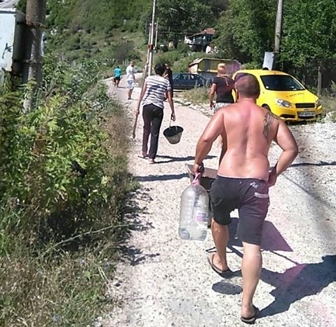 Днес преди обед живеещите на ул Атанас Йованович във Враца