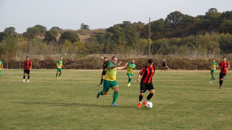 ОФК Локомтив Мездра пропусна златна възможност и отстъпи на Огоста