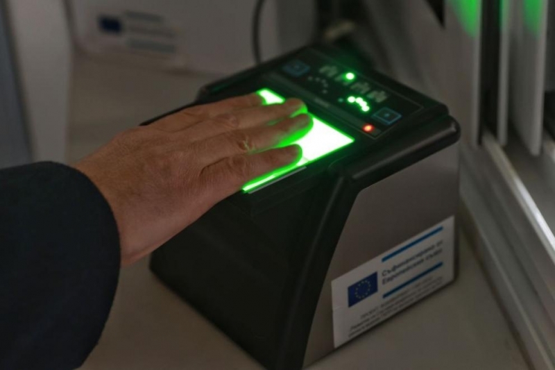 Пълна електронна проверка по външните граници на ЕС влиза в сила