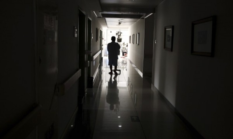 Бой унижения и жестоки наказания търпят болните възрастни хора в