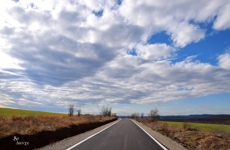 През нощта и утре облачността ще е предимно значителна но