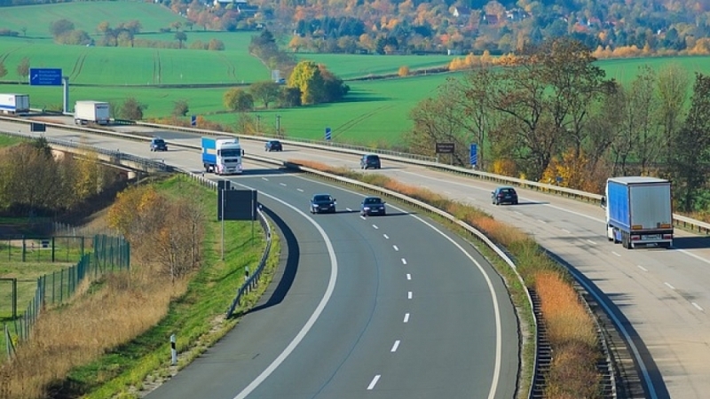 Правителствена комисия препоръча ограничаване на скоростта на автомагистралите в Германия