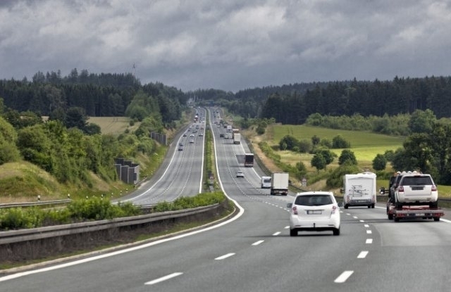 I МЕТЕОРОЛОГИЧНА ОБСТАНОВКА Температурите са в интервала от 7 deg С