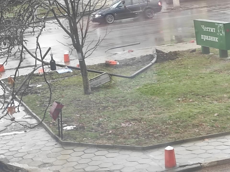 Пътният инцидент е станал тази нощ около 3 30 часа По