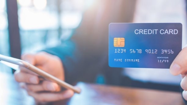 С 25% скочи броят на онлайн трансакциите с кредитни карти