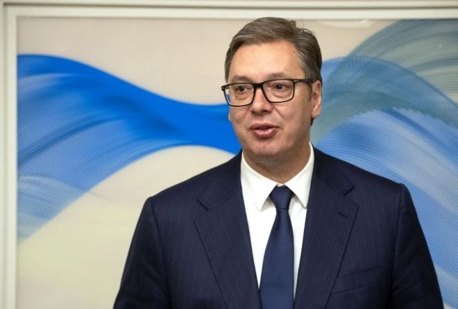 Сръбският президент Александър Вучич е приет в болница