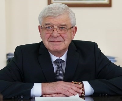 Министър Кирил Ананиев разпореди незабавна проверка в центъра по хемодиализа