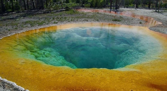 Вулканът под парка Йелоустоун в САЩ е започнал да се пробужда