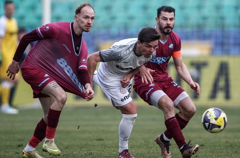 Груба грешка провали "Монтана" срещу "Септември" в София