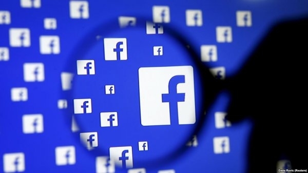 Компания Фейсбук съобщи че въвежда по строги правила за политическа реклама