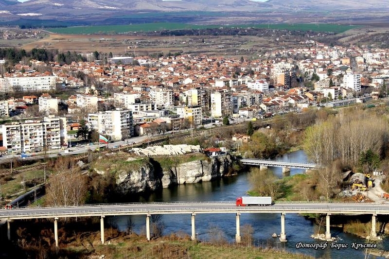 След като в продължение на два месеца беше затворен поради