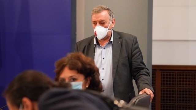 В момента случаите на коронавирус в България са толкова много