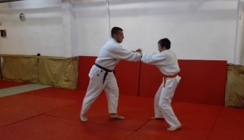 Начинаещите любители на джудото показаха своите умения които са придобили