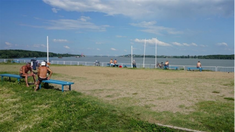 Ентусиасти от Видин откриха плажния сезон Цецко Стефчо Дамян и