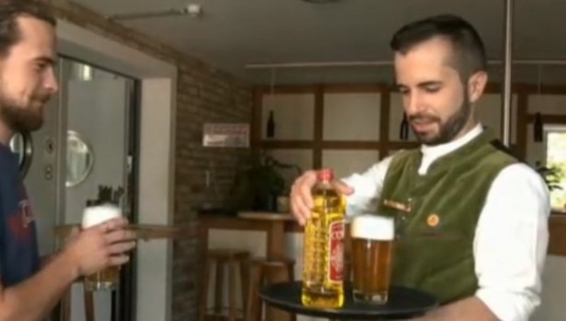 В Мюнхен започнаха да продават бира срещу олио Идеята е