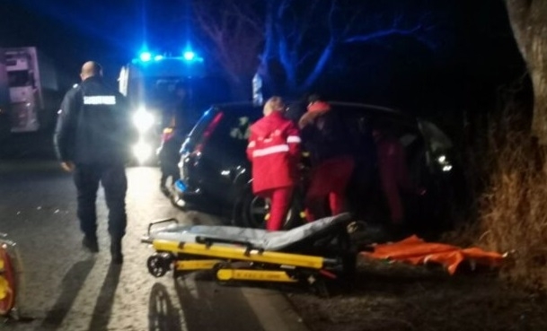 Тежка катастрофа е станала тази вечер около 20 часа на