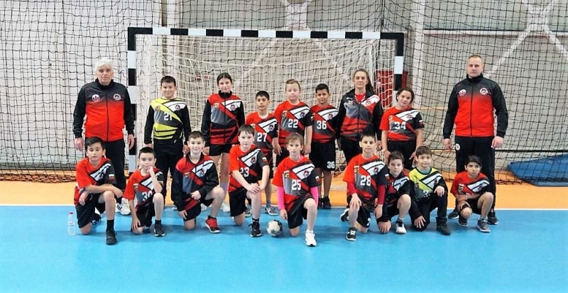 Сформираният в края на миналата година отбор на ХК Локомотив