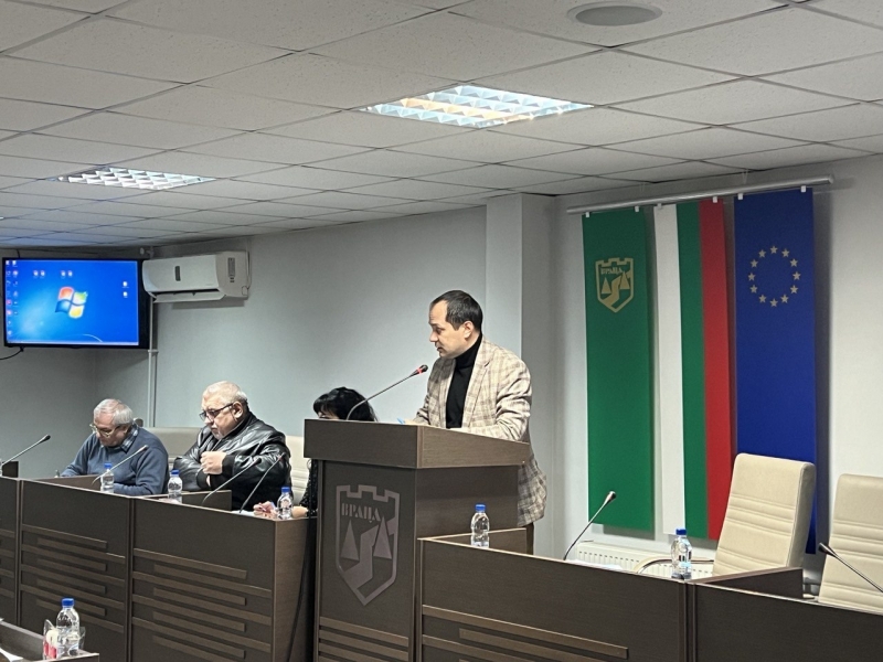 Общинските съветници одобриха с мнозинство годишния отчет на кмета на