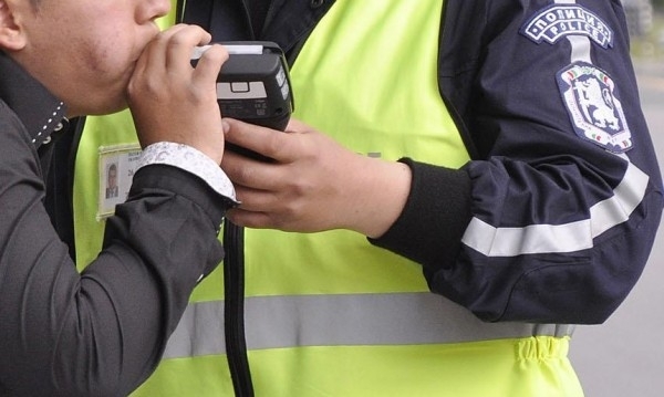 Празнични неволи: Спипаха 5-има пияни шофьори във Врачанско навръх Гергьовден