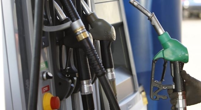 Ад с горивата у нас: Литърът гони 4 лева