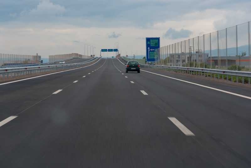 І МЕТЕОРОЛОГИЧНА ОБСТАНОВКА През нощта над по голямата част от страната