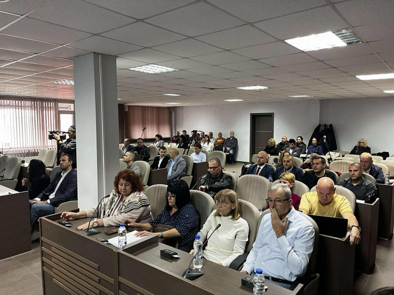 По повод 1 ноември: Подаряват сборник „Врачански будители и дарители“ на ученици