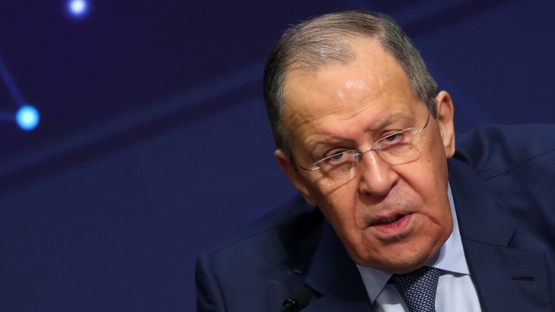 Западните политици очевидно са се учили зле докато са били