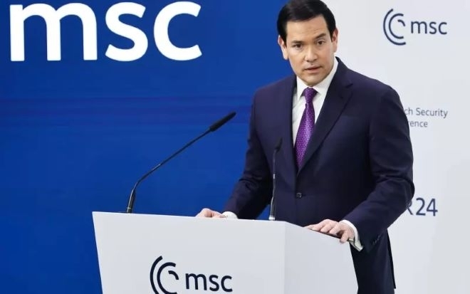 САЩ не се опитват да се откъснат от Европа а