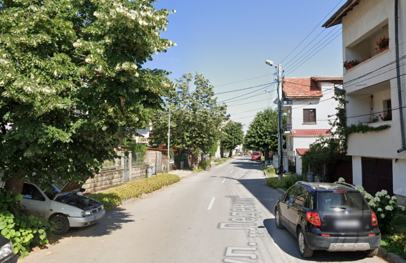 Частен съдебен изпълнител обяви за публична продан къща с парцел