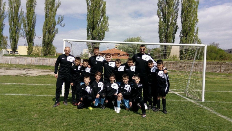 20 гола и две убедителни победи получи Александър Петров за