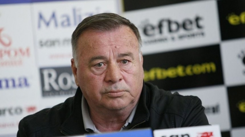 На 67 години почина легендарният футболист на Левски и българския национален отбор Павел Панов Играл