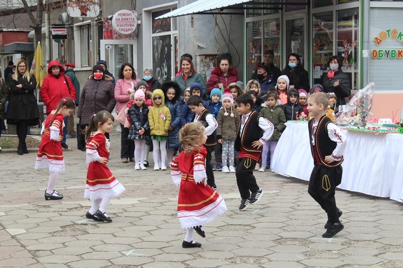 По традиция и тази година в Бяла Слатина отбелязаха заедно