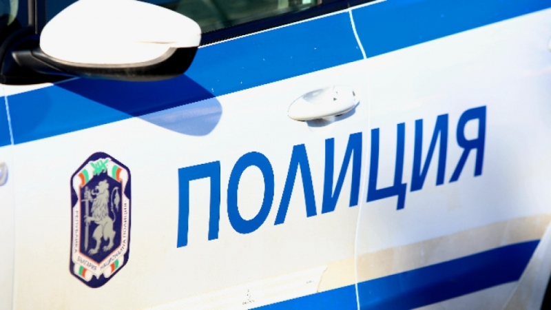 Видински полицаи търсят крадец обрал офис съобщиха от МВР Вчера в
