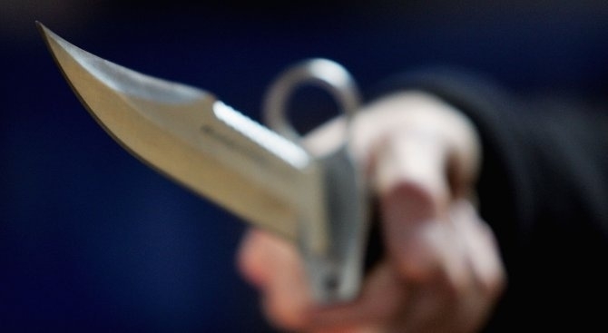 26 годишен мъж от казанлъшкото село Ръжена бил наръган с нож