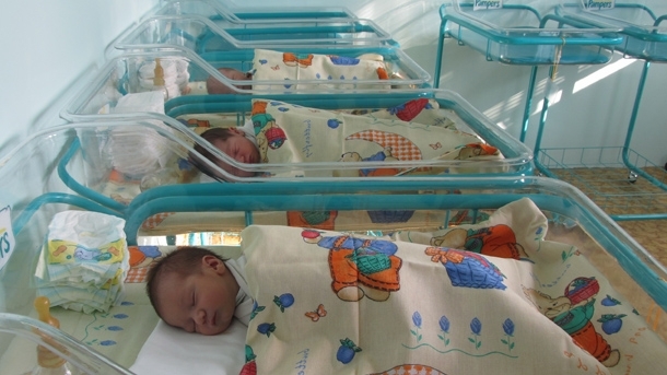 Общо 22 бебета са се родили в МБАЛ „Христо Ботев“