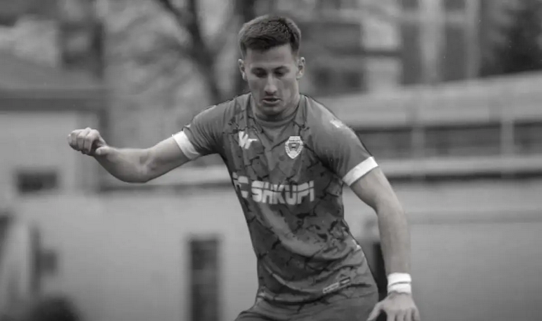Футболистът на македонския Шкупи Андрей Лазаров е починал в болницата
