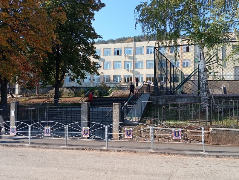 Училищата в Монтана засилват контрола за безопасност