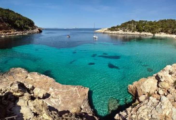 21 годишен британец почина в Ибиса след като бил ударен в