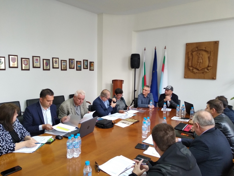 Консултации за разпределението на квотите с парламентарно представените партии за