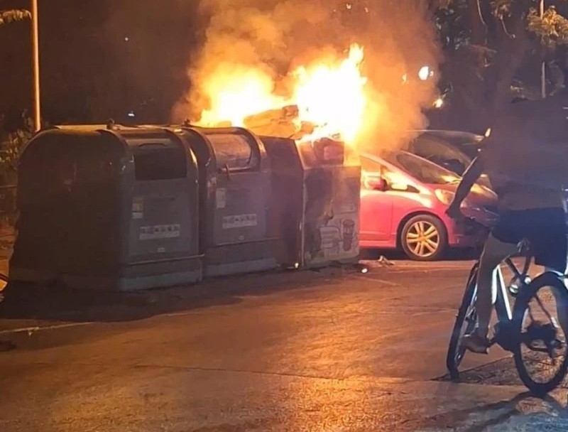 Контейнери за смет пламнаха във Видин
