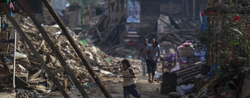 Най малко 19 души са загинали а над 300 са ранени