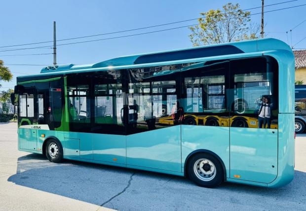 Враца купува още 2 нови електробуса и 1 зарядна станция