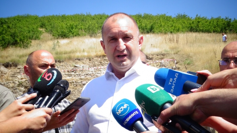 С укрепването на демократичните процеси българите ще стават все по чувствителни