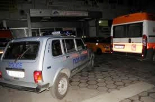 64 годишен мъж е наръгал 36 годишния си син при битов скандал