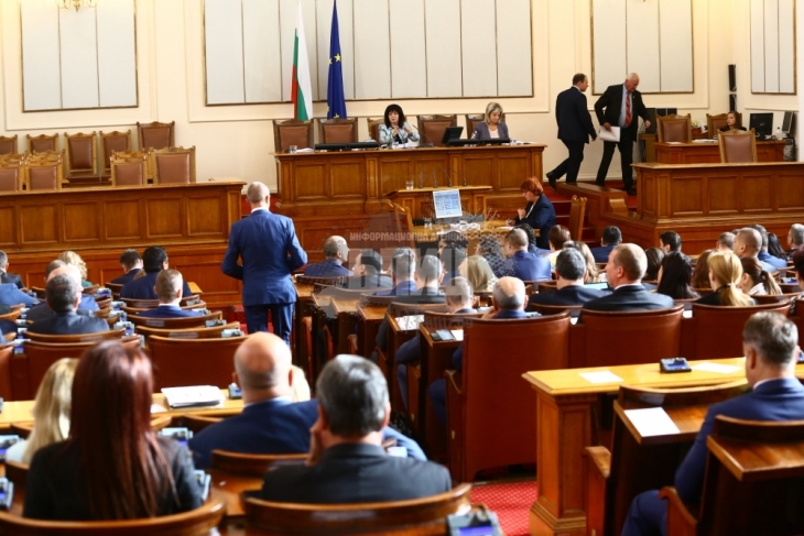 Субсидия от един лев на спечелен глас мина окончателно с