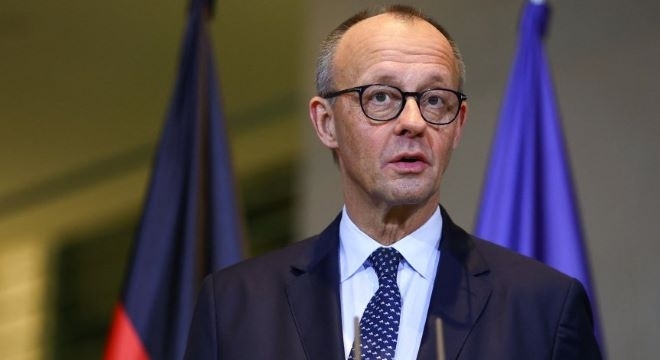 По време на партийната конференция на Християнсоциалния съюз ХСС канцлерът Мерц посочи