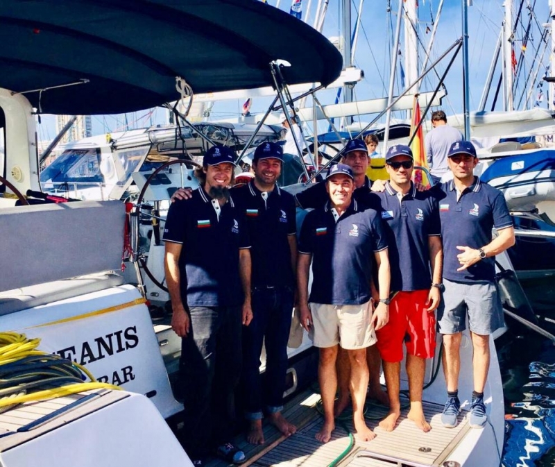 От пристанището на Лас Палмас Гран Канария потегли ветроходната регата